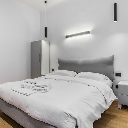 Viale Toscana, 2 Pax Wi-Fi Apartment Милано Екстериор снимка